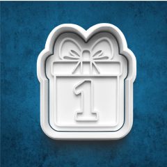 1. Szülinapi Ajándék Sütikiszúró